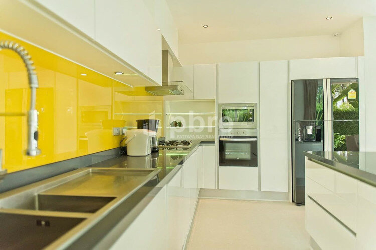 Дом в Банг Ламунге, Таиланд | THE240078