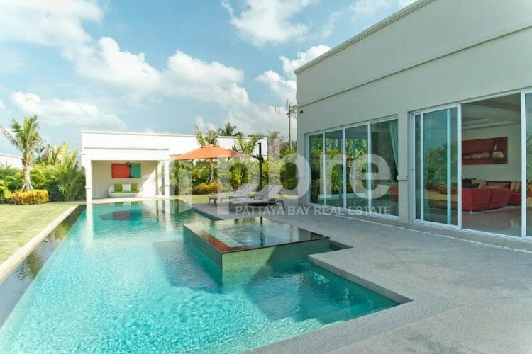 Дом в Банг Ламунге, Таиланд | THE240078