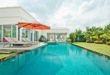 Дом в Банг Ламунге, Таиланд | THE240078