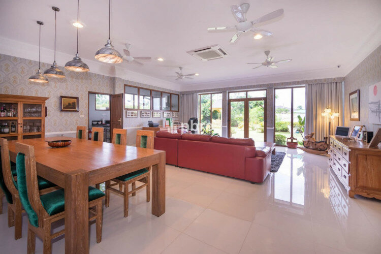 Дом в Банг Ламунге, Таиланд | THE240302