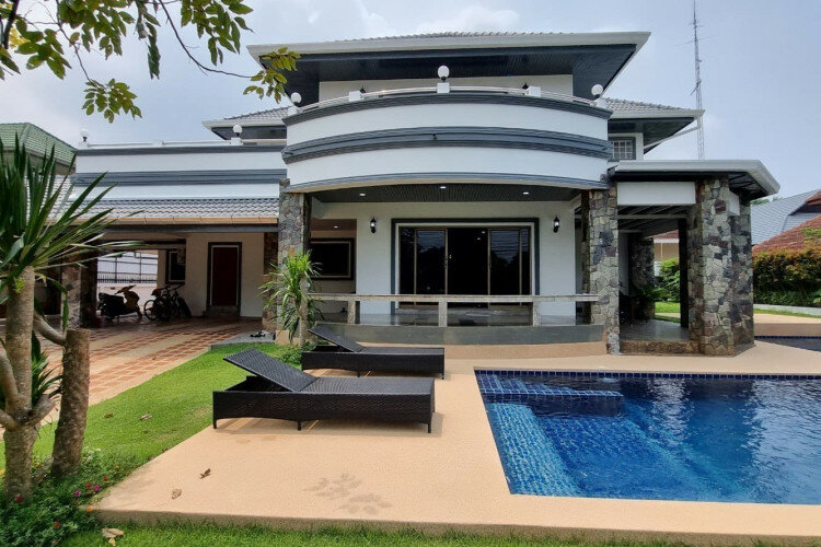 Дом в Банг Ламунге, Таиланд | THE238942