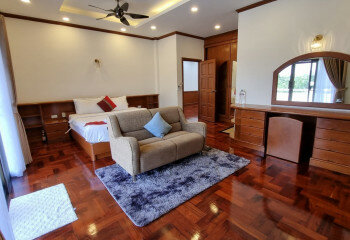 Дом в Банг Ламунге, Таиланд | THE238942