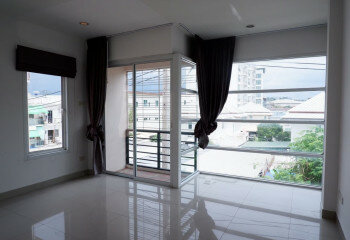 Дом в Банг Ламунге, Таиланд | THE239174