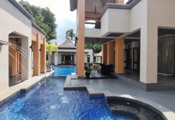 Дом в Банг Ламунге, Таиланд | THE239285