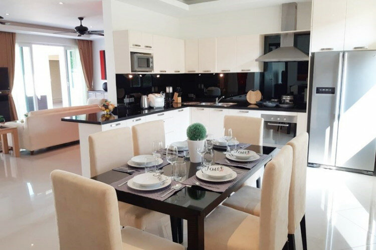 Дом в Банг Ламунге, Таиланд | THE239868