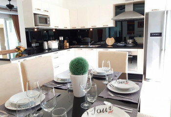 Дом в Банг Ламунге, Таиланд | THE239868