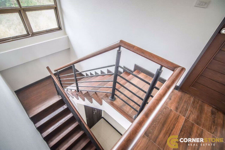 Дом в Саттахипе, Таиланд | THE527987