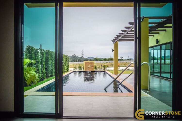 Дом в Саттахипе, Таиланд | THE527987