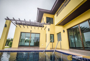 Дом в Саттахипе, Таиланд | THE527987