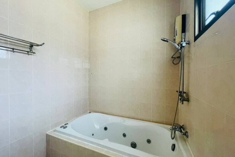 Дом в Банг Ламунге, Таиланд | THE539142