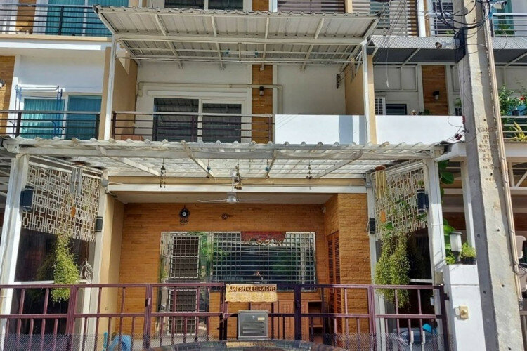 Дом в Банг Ламунге, Таиланд | THE339988