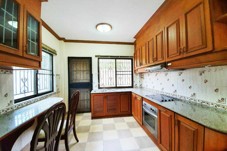 Дом в Банг Ламунге, Таиланд | THE239755