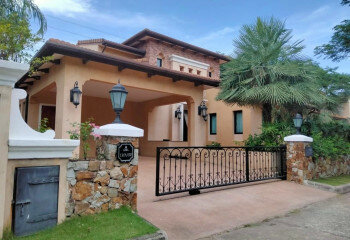 Дом в Банг Ламунге, Таиланд | THE338909