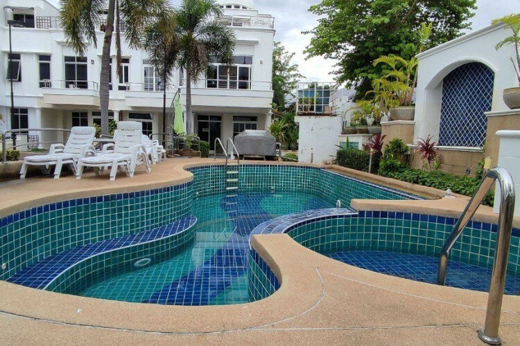 Дом в Банг Ламунге, Таиланд | THE539935