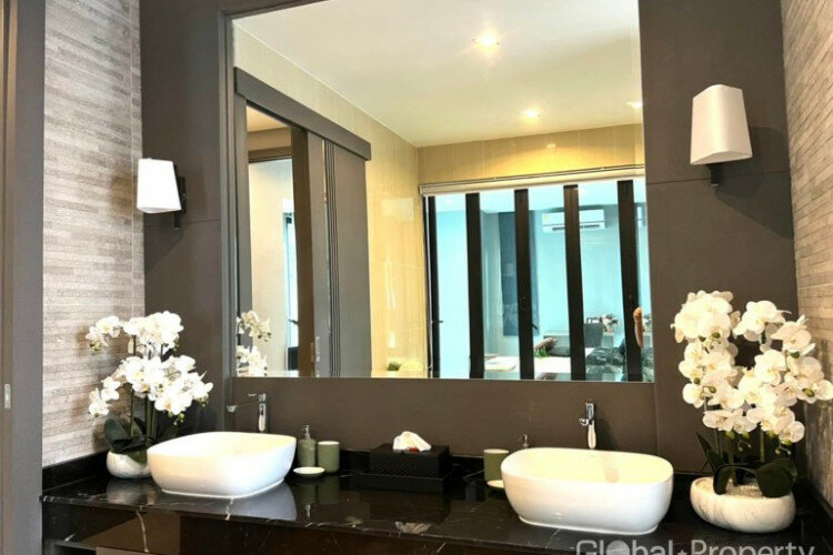 Дом в Сирачае, Таиланд | THE443591