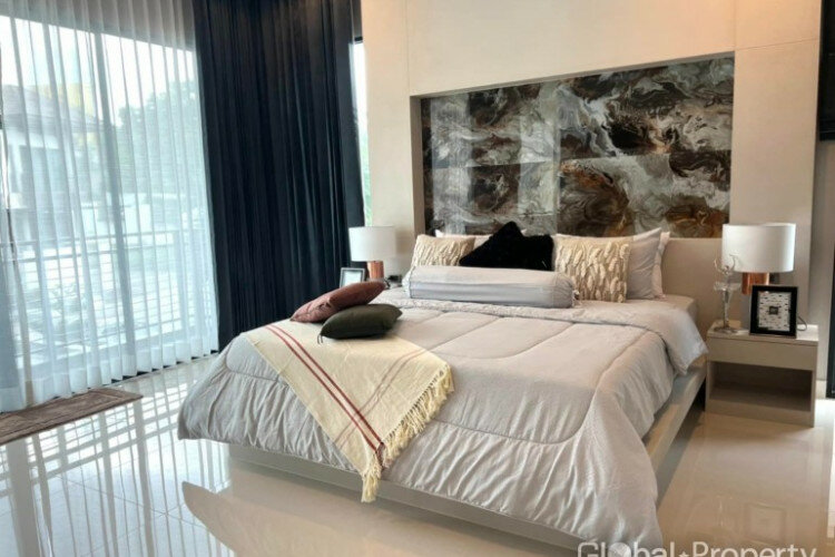 Дом в Сирачае, Таиланд | THE443591