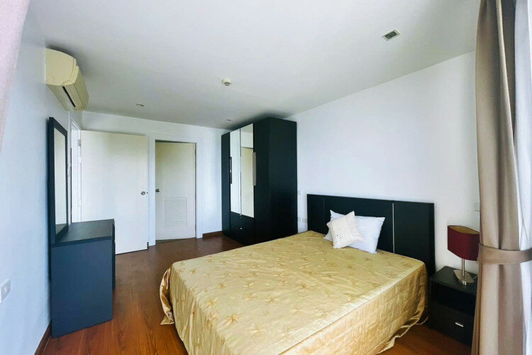 Кондоминиум в Сирачае, Таиланд | THE248392