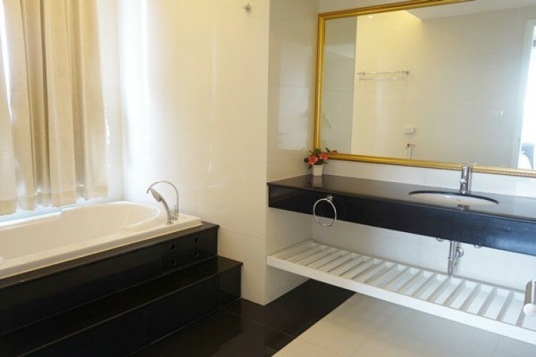 Кондоминиум в Банг Ламунге, Таиланд | THE138488