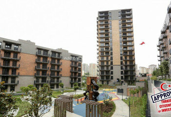 Четырехкомнатная квартира 4+1 в Стамбуле, Турция